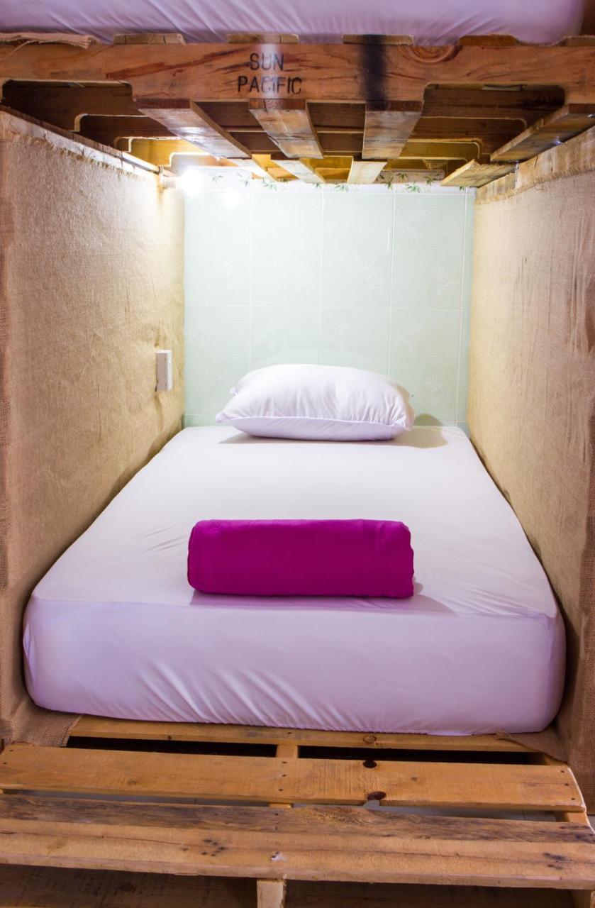 Dablend Hostel Хошимин Экстерьер фото